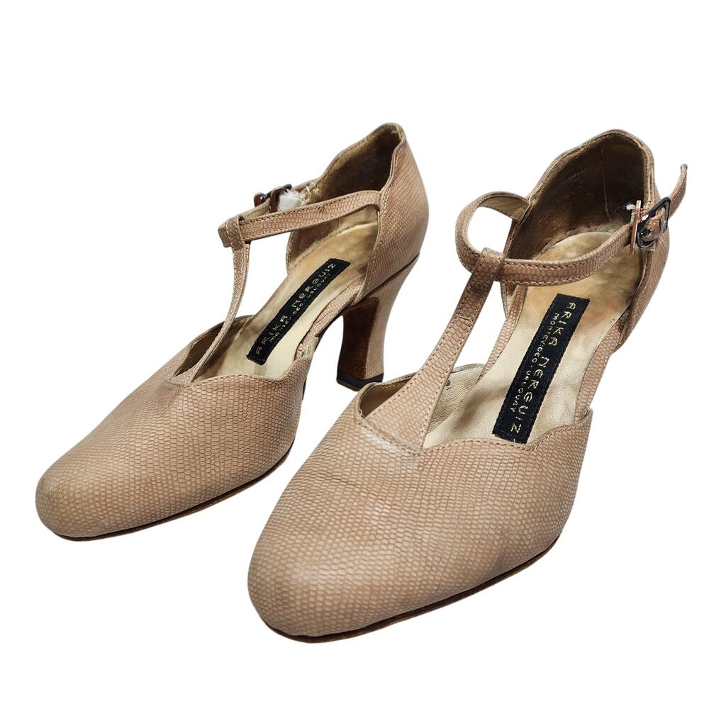 Arika Nerguiz Beige Leather Snake Skin Print heels Size 5